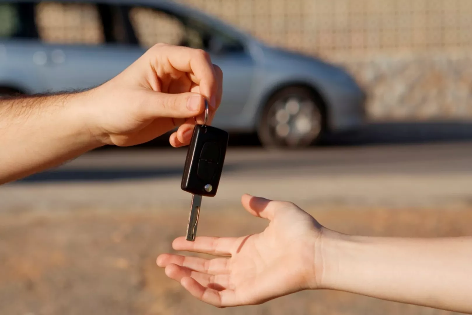 Donner des clés de voiture